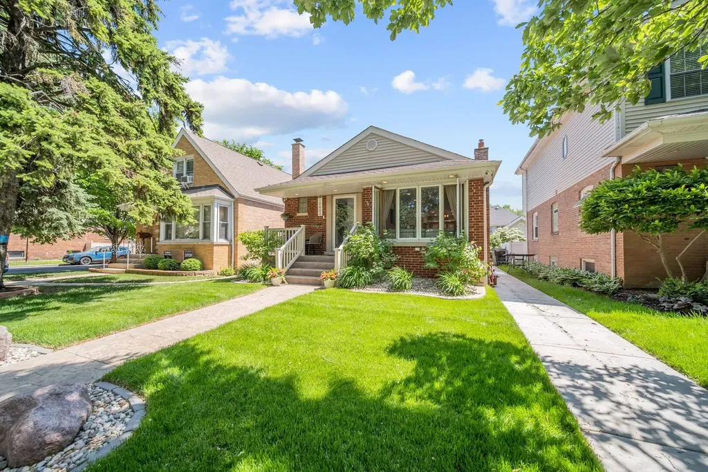 10805 South Drake Avenue Chicago IL 60655