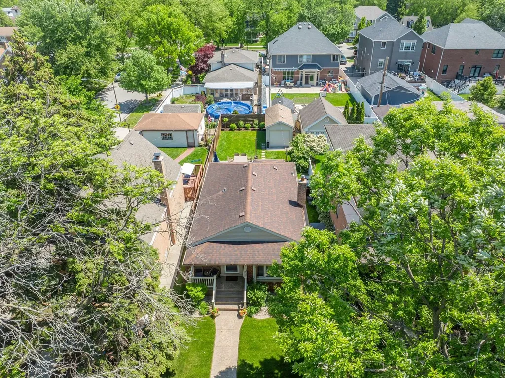 10805 South Drake Avenue Chicago IL 60655