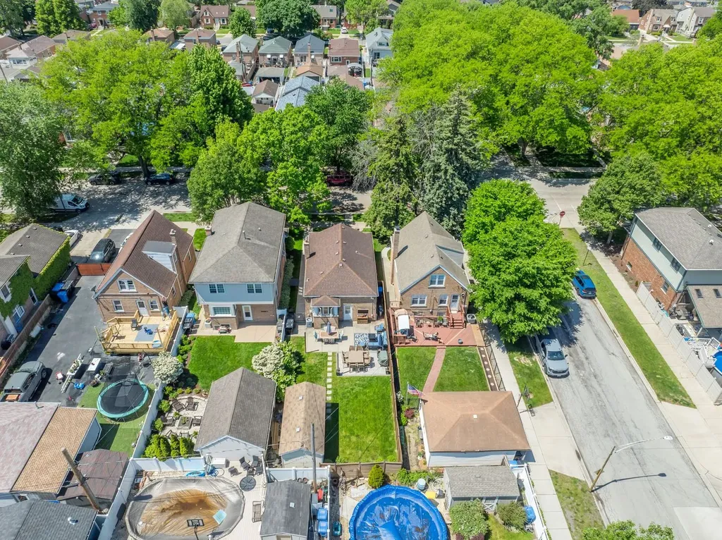 10805 South Drake Avenue Chicago IL 60655