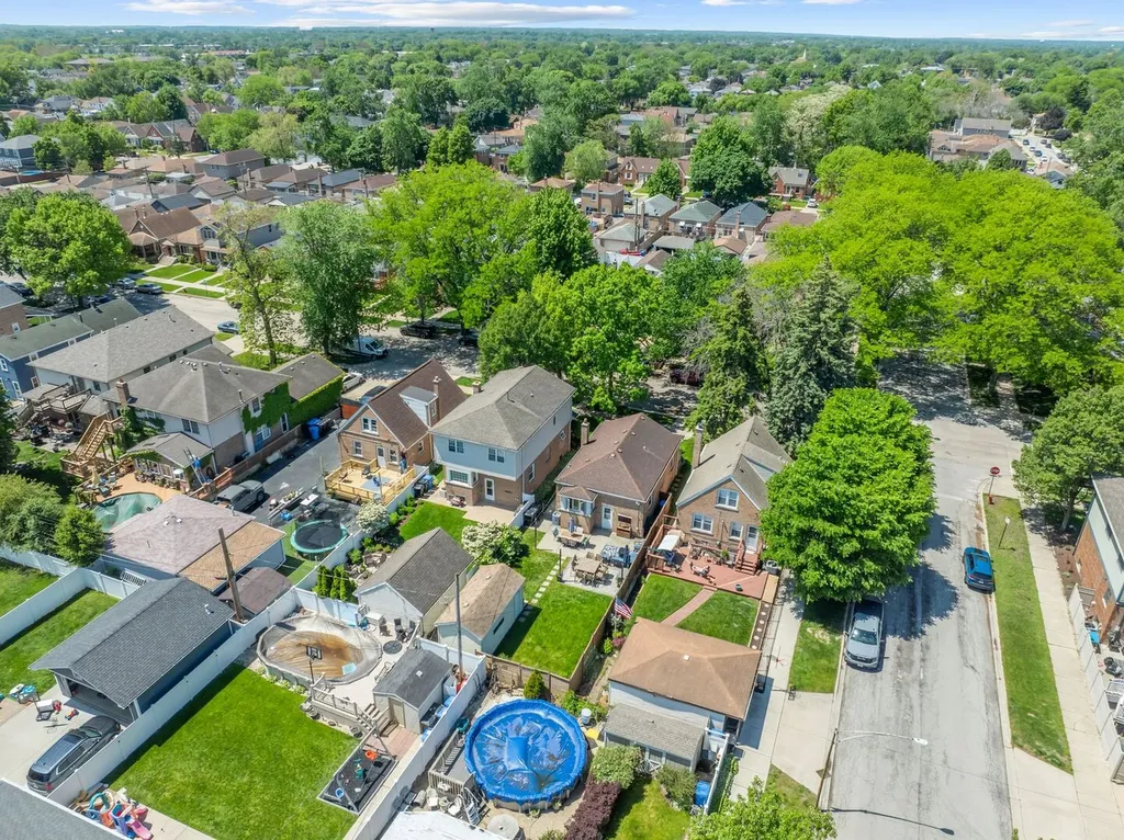 10805 South Drake Avenue Chicago IL 60655