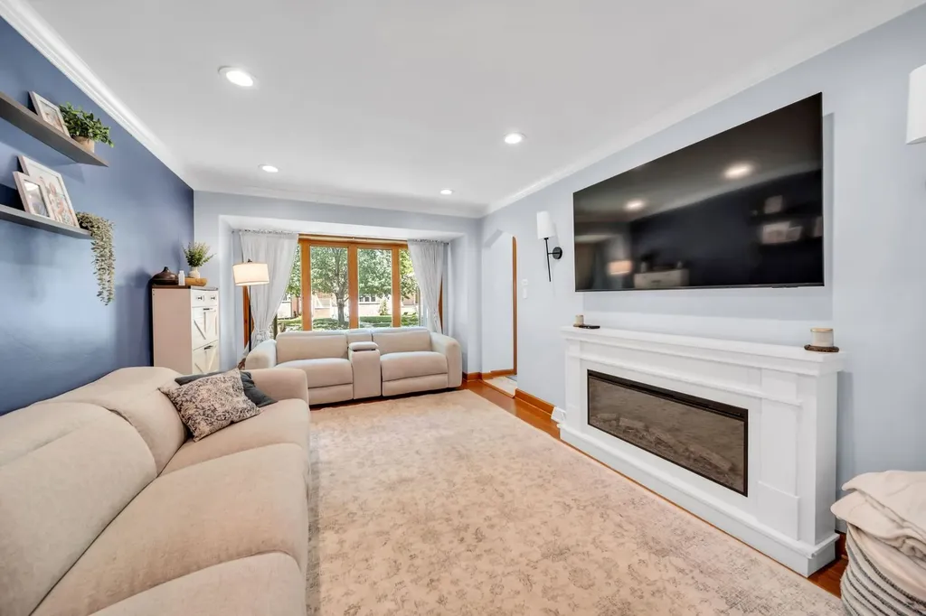 10805 South Drake Avenue Chicago IL 60655
