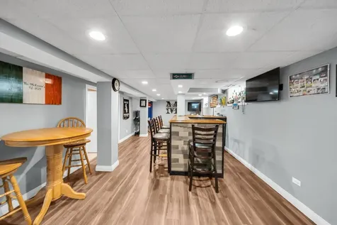 10805 South Drake Avenue Chicago IL 60655
