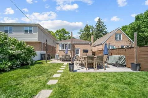 10805 South Drake Avenue Chicago IL 60655