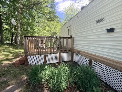 11-257 Woodhaven Lakes Sublette IL 61367