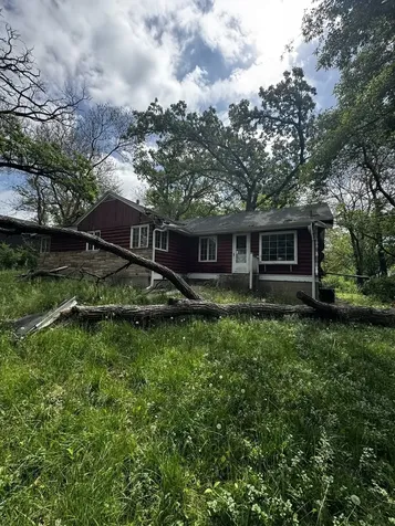 409 Ski Hill Road Fox River Grove IL 60021