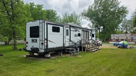5-53 Woodhaven Lakes Sublette IL 61367