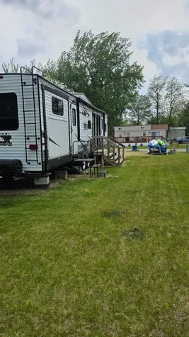 5-53 Woodhaven Lakes Sublette IL 61367