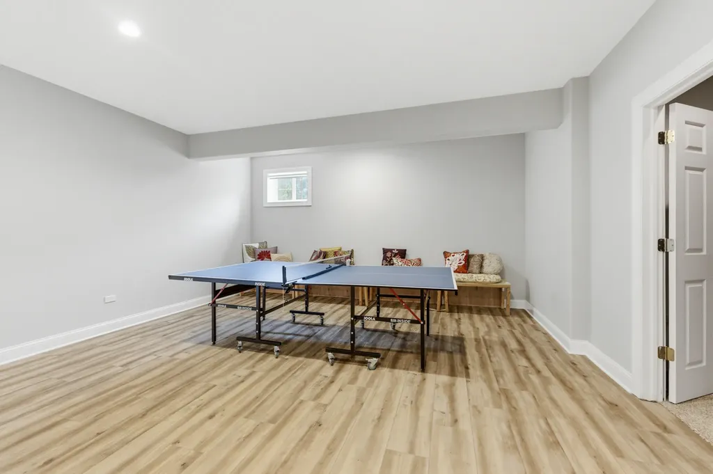801 Shannon Lake Court Westmont IL 60559