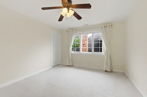 801 Shannon Lake Court Westmont IL 60559