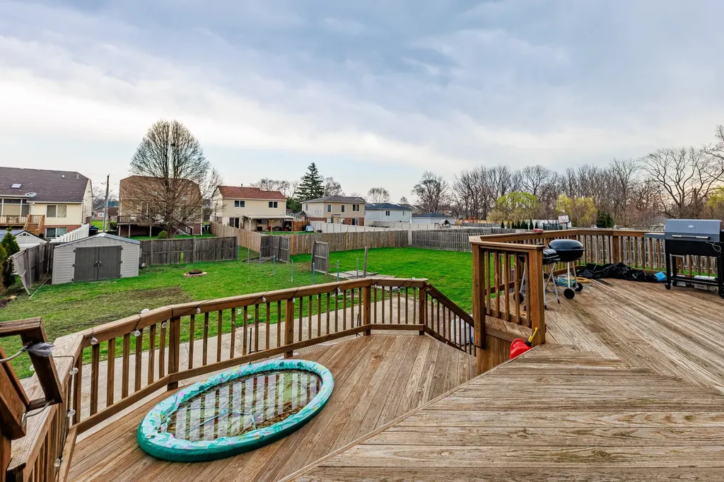 3022 141ST Place Blue Island IL 60406