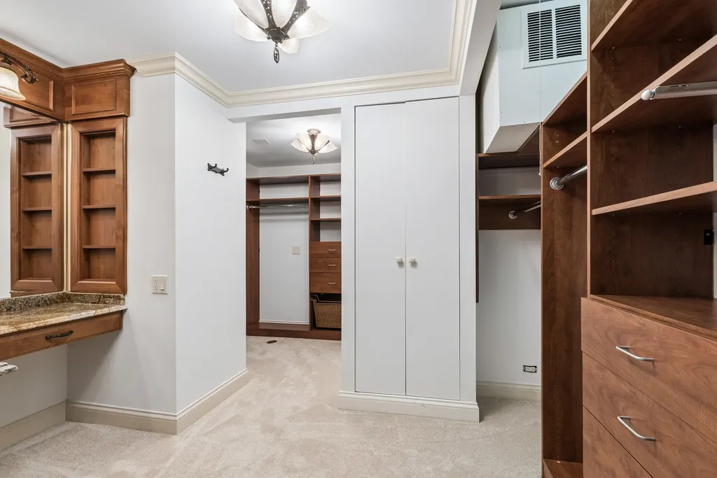 200 East Delaware Place Chicago IL 60611