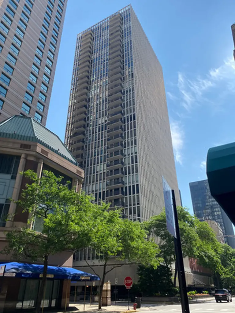 200 East Delaware Place Chicago IL 60611