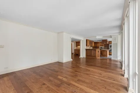 200 East Delaware Place Chicago IL 60611