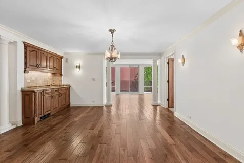 200 East Delaware Place Chicago IL 60611
