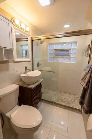 10850 Claridge Avenue Westchester IL 60154