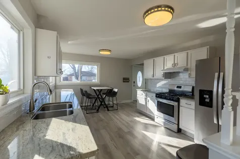 10850 Claridge Avenue Westchester IL 60154