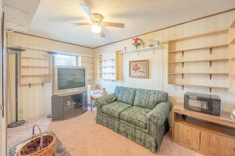 273 Fox Lane Belvidere IL 61008