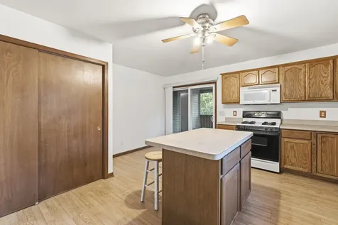 7N079 Tuscola Avenue St. Charles IL 60174