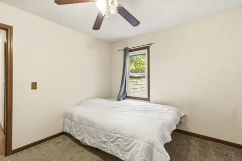 7N079 Tuscola Avenue St. Charles IL 60174