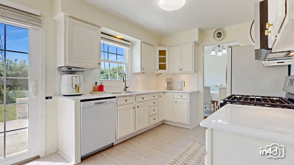 2090 South Valley Road Lombard IL 60148