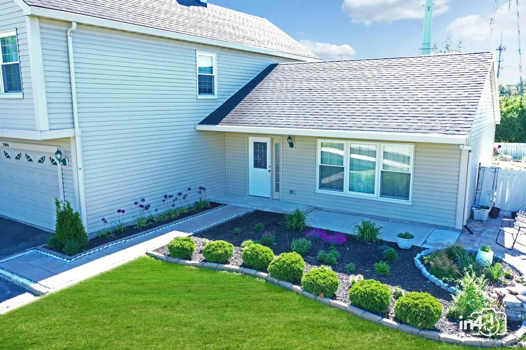 2090 South Valley Road Lombard IL 60148