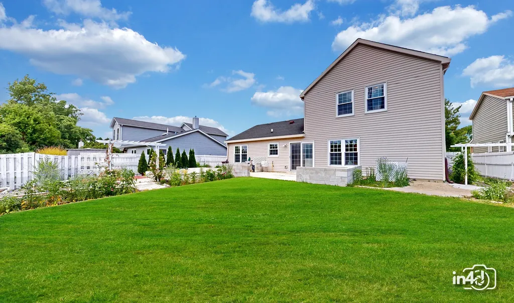2090 South Valley Road Lombard IL 60148