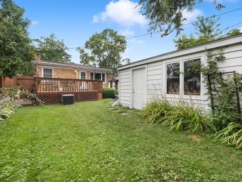 727 Harms Road Glenview IL 60025