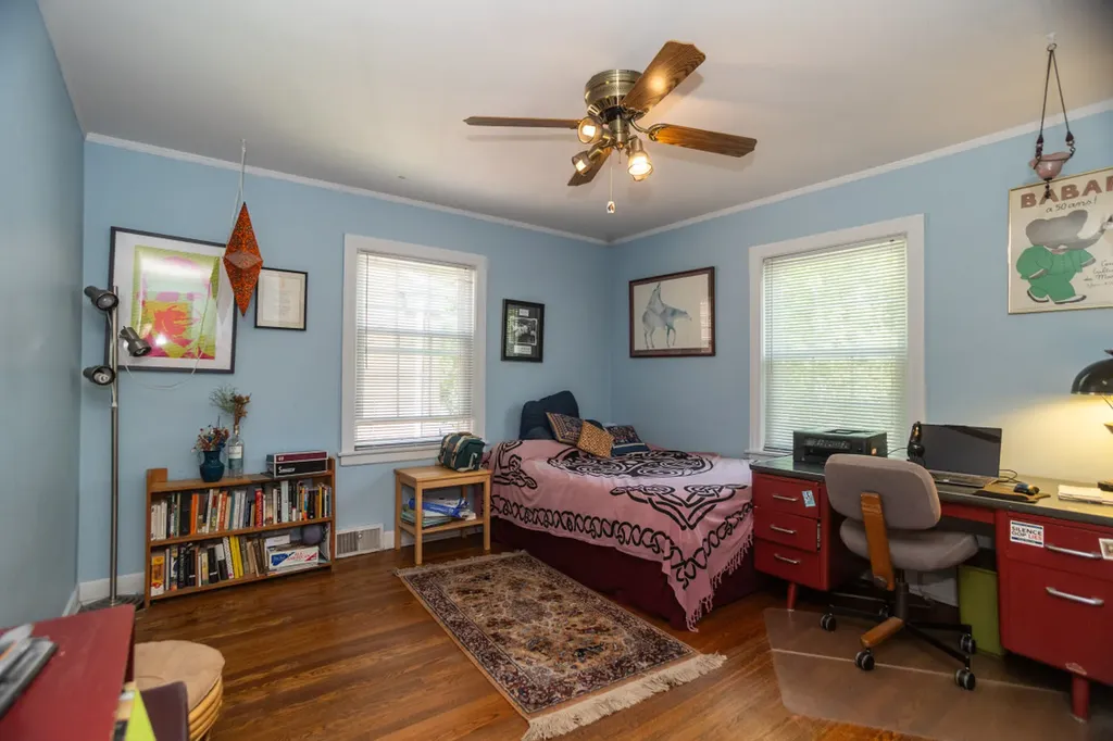 2701 West Fitch Avenue Chicago IL 60645