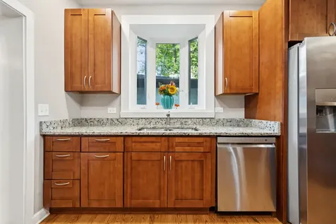 565 Ryan Place Lake Forest IL 60045