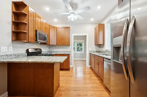 565 Ryan Place Lake Forest IL 60045