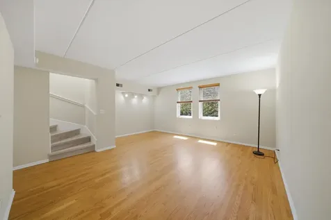 1038 Susan Collin Lane Oak Park IL 60302