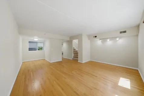 1038 Susan Collin Lane Oak Park IL 60302