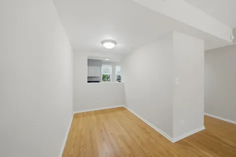 1038 Susan Collin Lane Oak Park IL 60302