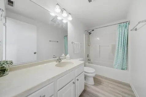 1038 Susan Collin Lane Oak Park IL 60302