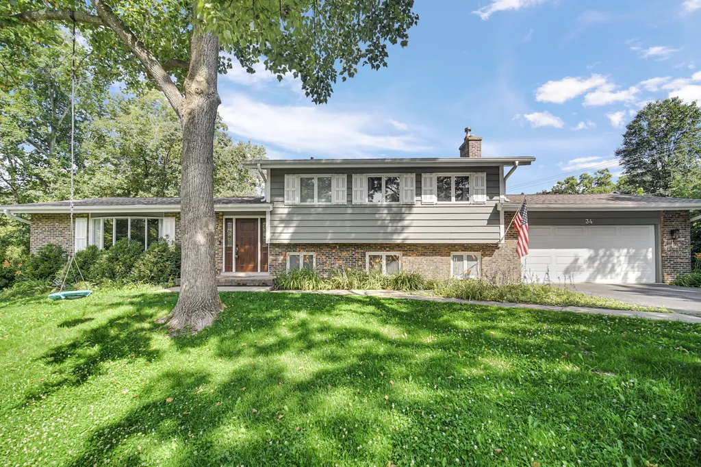 34 Londonderry Lane Lincolnshire IL 60069
