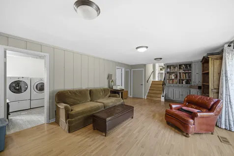 34 Londonderry Lane Lincolnshire IL 60069
