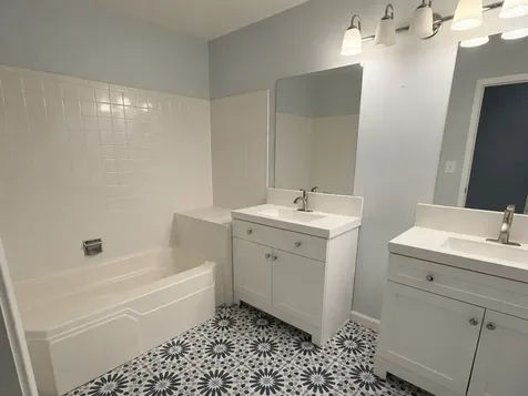 110 Thistle Court Schaumburg IL 60194