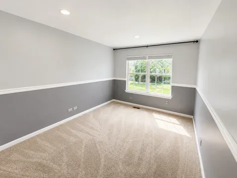 110 Thistle Court Schaumburg IL 60194