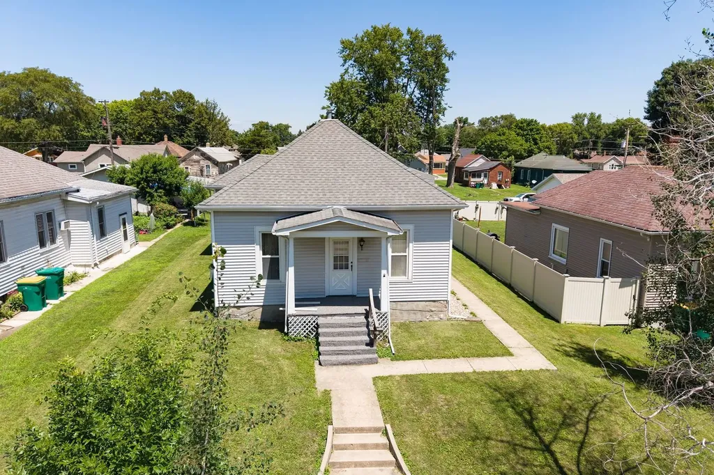 308 West Lincoln Avenue Streator IL 61364