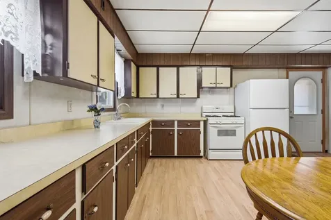 308 West Lincoln Avenue Streator IL 61364