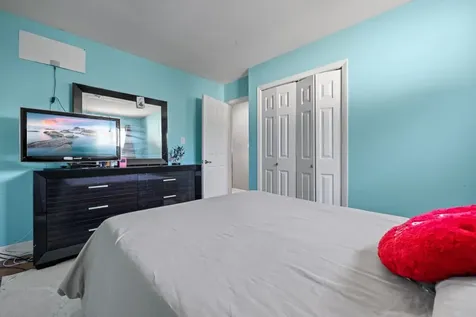8422 West 45th Street Lyons IL 60534