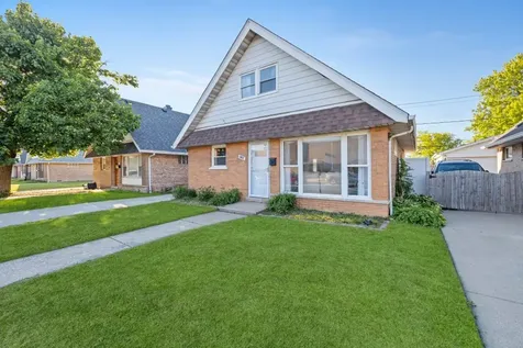 8422 West 45th Street Lyons IL 60534