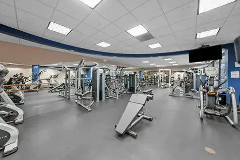 260 East Chestnut Street Chicago IL 60611