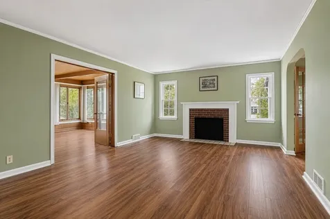 931 East Steger Road Steger IL 60475