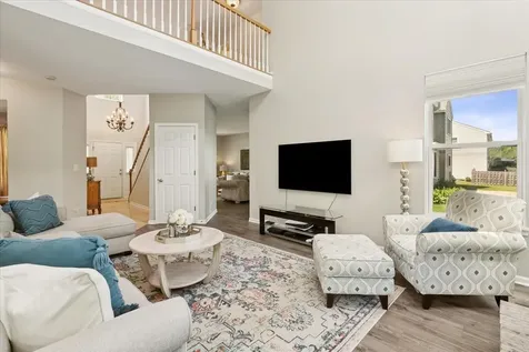 2952 Liberty Lane Lindenhurst IL 60046