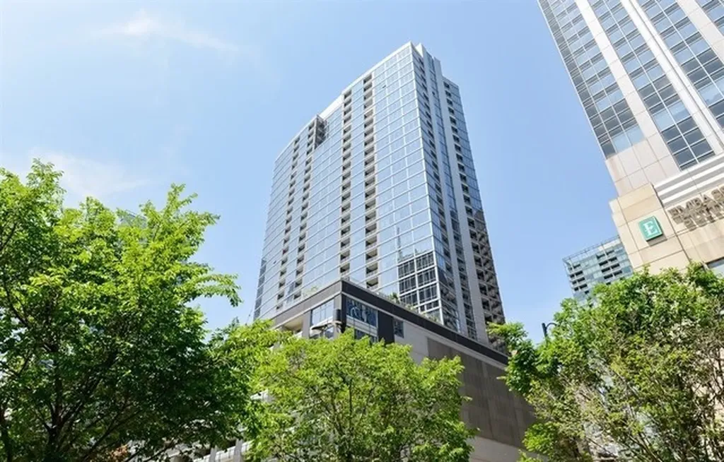 240 East Illinois Street Chicago IL 60611