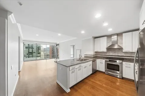 240 East Illinois Street Chicago IL 60611