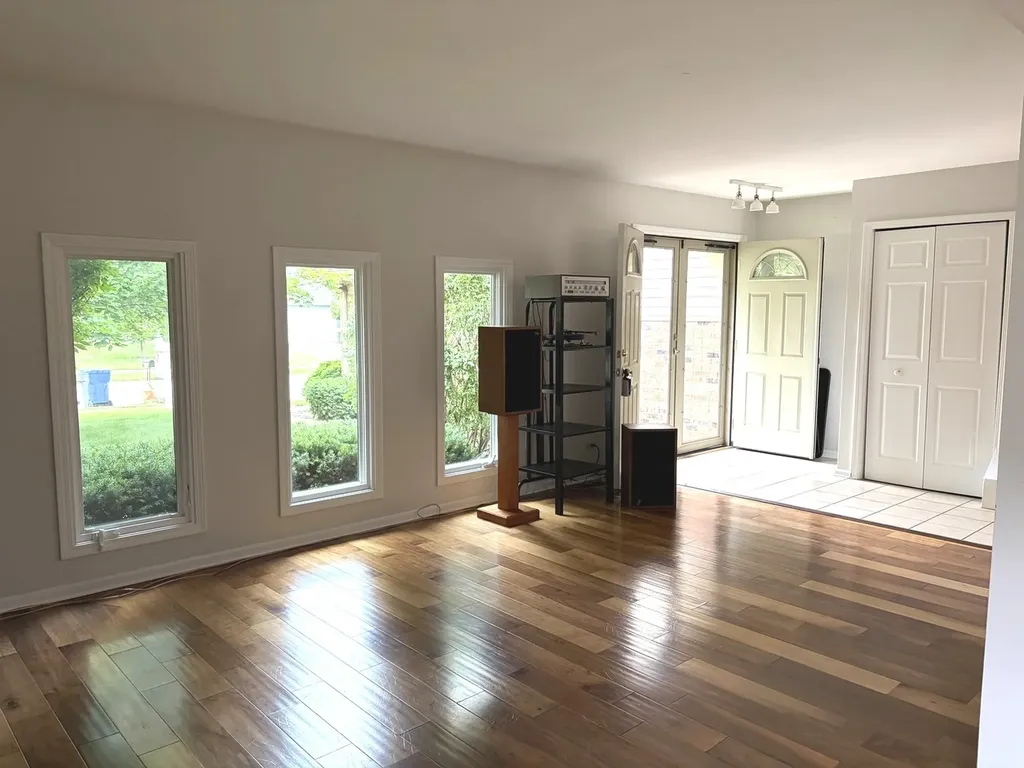 1159 Peachtree Court Naperville IL 60540
