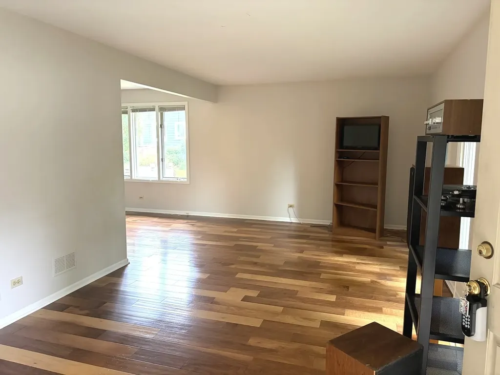 1159 Peachtree Court Naperville IL 60540