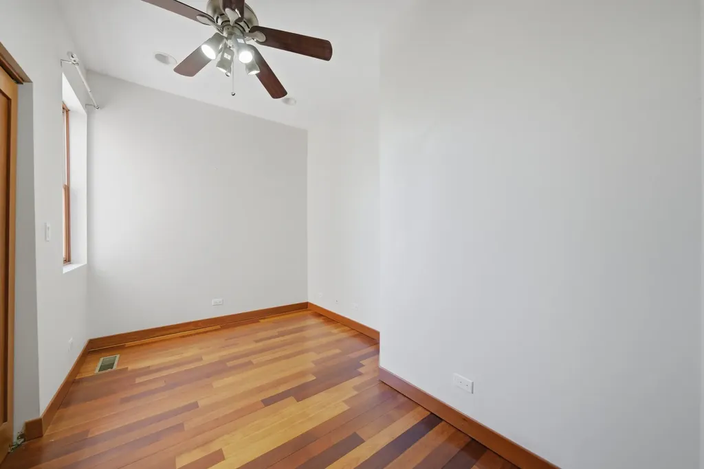 852 North Ashland Avenue Chicago IL 60622